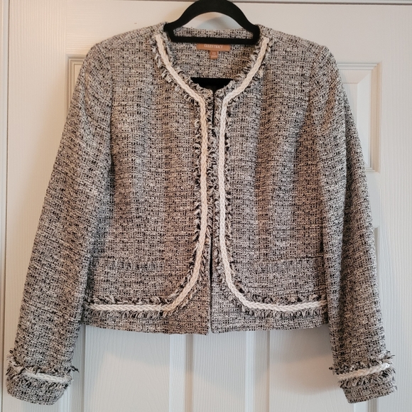 Ellen Tracy Jackets & Blazers - Stunning Ellen Tracy jacket